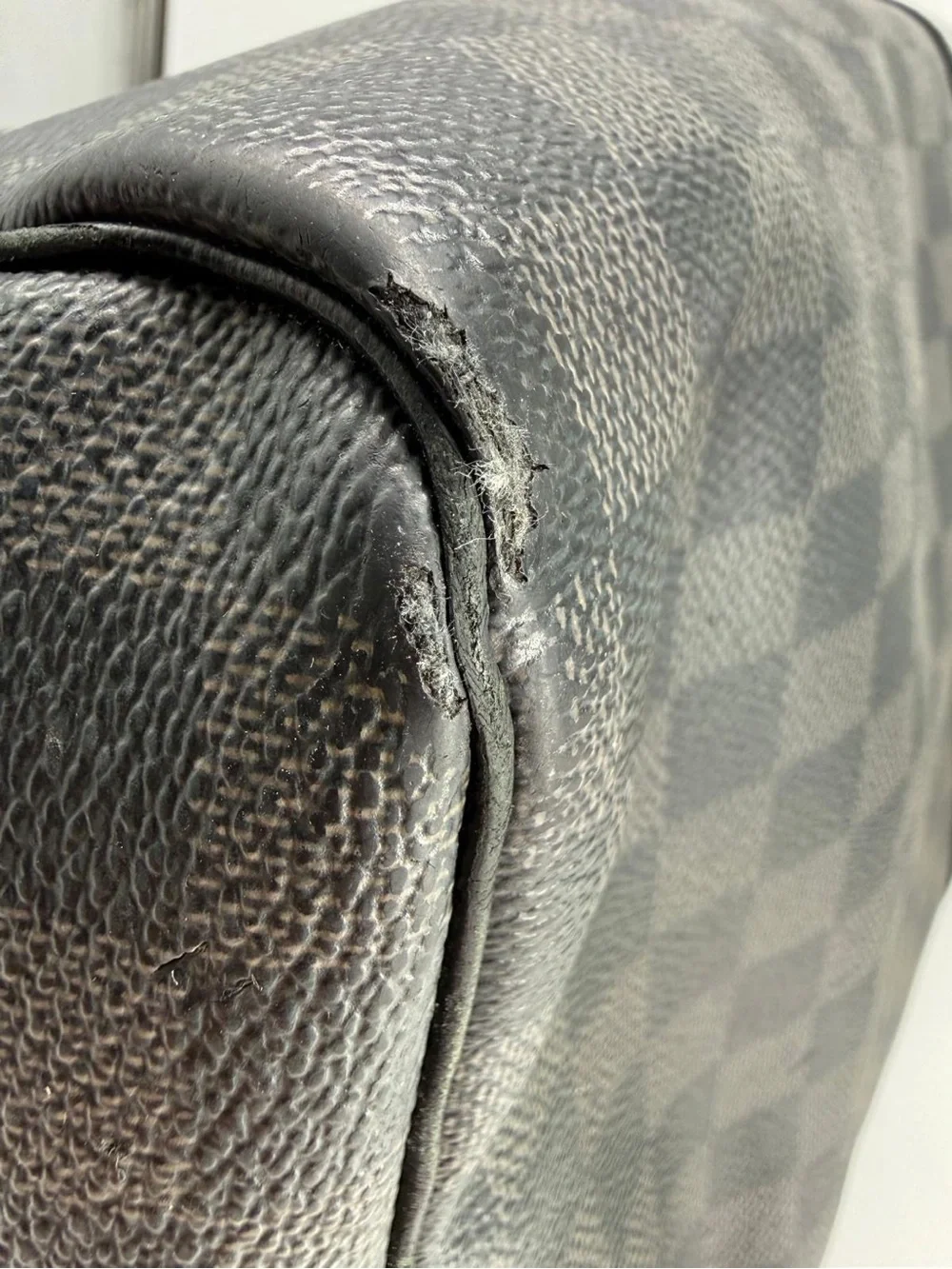 Louis Vuitton Keepall Bandouliere 55 Damier Graphite Canvas Duffle Bag